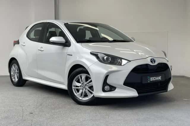 Toyota Yaris (2021) thumbnail 5
