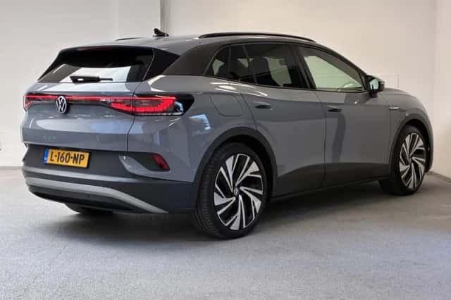 Volkswagen ID.4 (2021) thumbnail 2