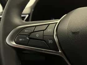 Renault Clio (2024) thumbnail 31