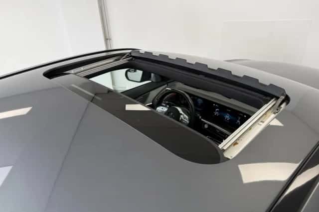 Mercedes-Benz EQC (2021) thumbnail 6