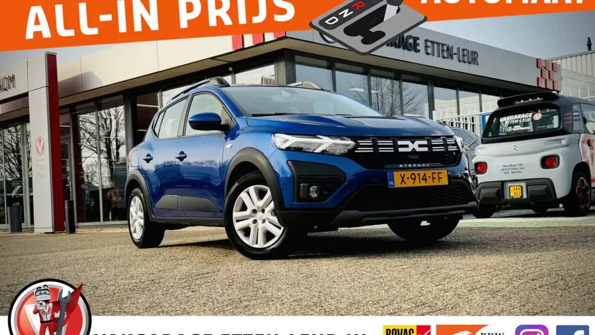 Dacia Sandero Stepway (2023) — foto 1