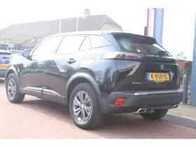 Peugeot 2008 (2021) thumbnail 3