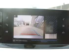 Peugeot 2008 (2021) thumbnail 10