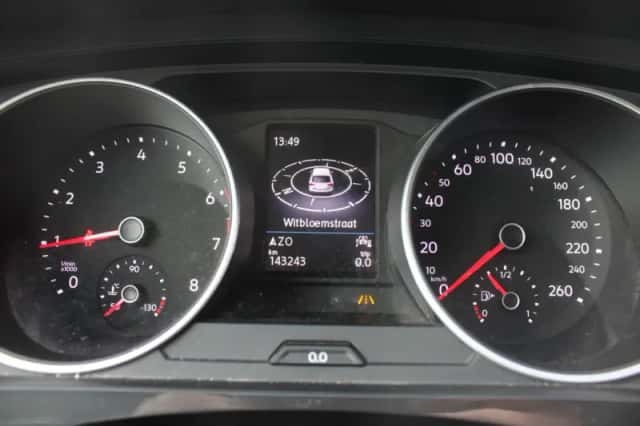 Volkswagen Tiguan (2020) thumbnail 12