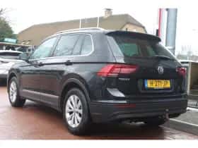 Volkswagen Tiguan (2020) thumbnail 3