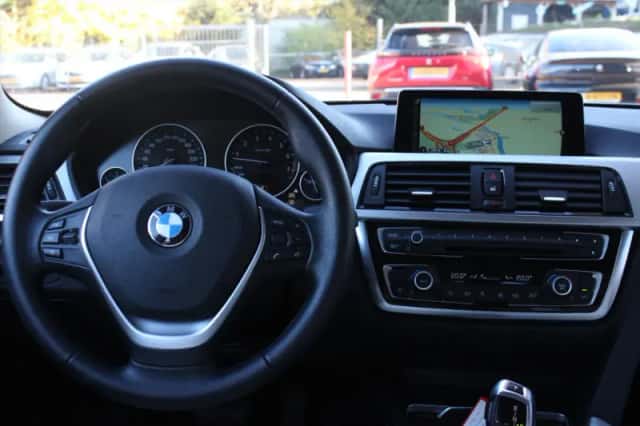 BMW 4-Serie (2016) thumbnail 8