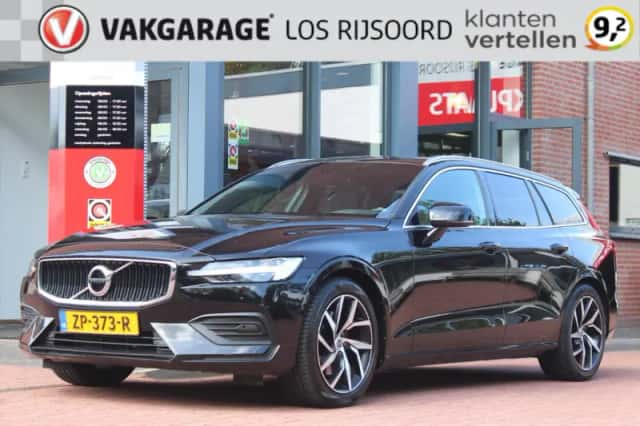 Volvo V60 (2019) thumbnail 1