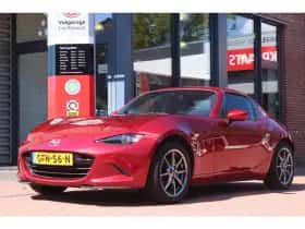 Mazda MX-5 (2018) thumbnail 2