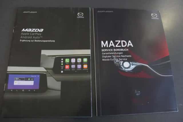 Mazda MX-5 (2018) thumbnail 17