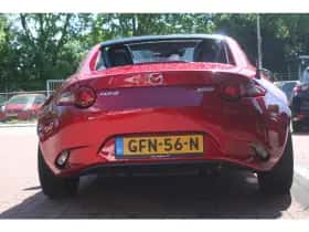 Mazda MX-5 (2018) thumbnail 5
