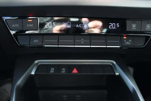 Audi A3 (2021) thumbnail 10