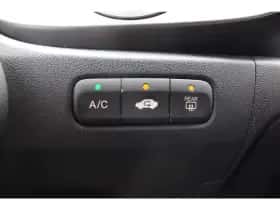Honda Jazz (2014) thumbnail 10