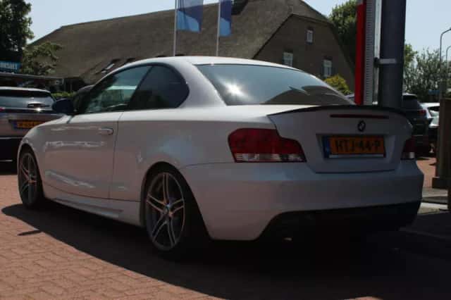 BMW 1-Serie (2008) thumbnail 3