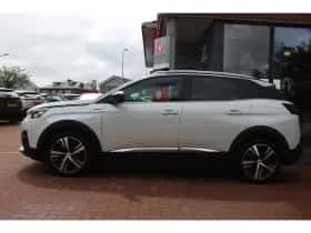 Peugeot 3008 (2020) thumbnail 2