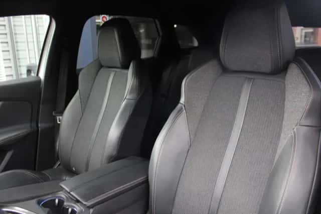 Peugeot 3008 (2020) thumbnail 15