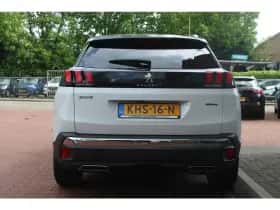 Peugeot 3008 (2020) thumbnail 4
