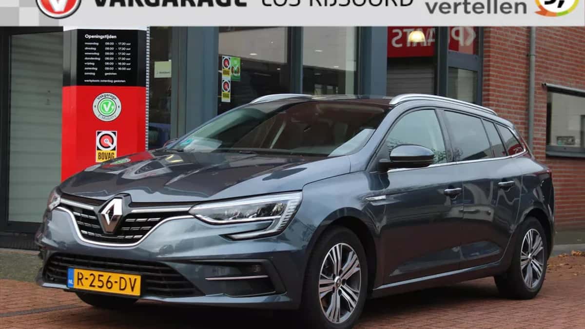 Renault Mégane (2022) — foto 1