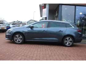 Renault Mégane (2022) thumbnail 2