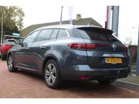 Renault Mégane (2022) thumbnail 3