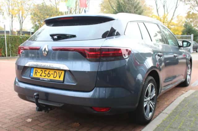 Renault Mégane (2022) thumbnail 5