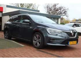 Renault Mégane (2022) thumbnail 6