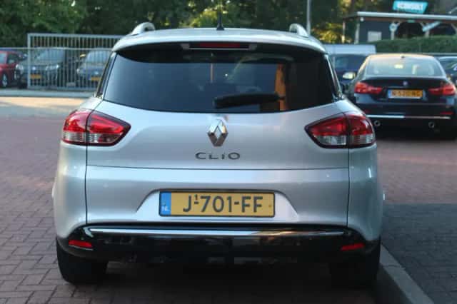 Renault Clio (2020) thumbnail 4