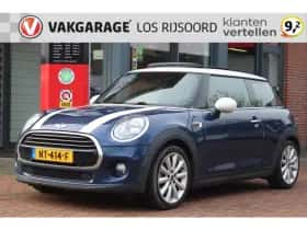 MINI Cooper (2017) thumbnail 1