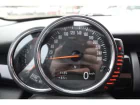 MINI Cooper (2017) thumbnail 12