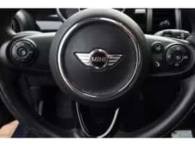 MINI Cooper (2017) thumbnail 13