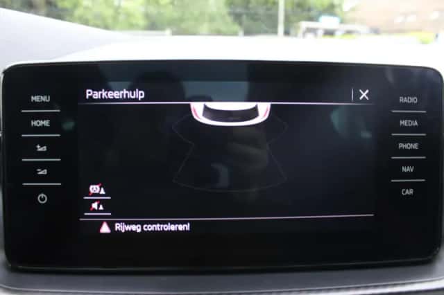 Škoda Kamiq (2021) thumbnail 10