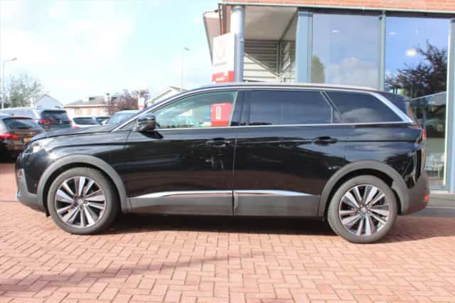 Peugeot 5008 (2019) thumbnail 2