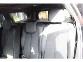 Peugeot 5008 (2019) thumbnail 17