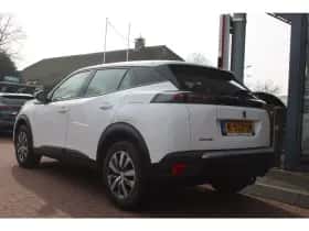 Peugeot 2008 (2021) thumbnail 3