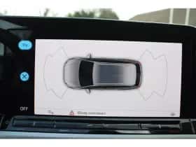 Volkswagen Golf thumbnail 10