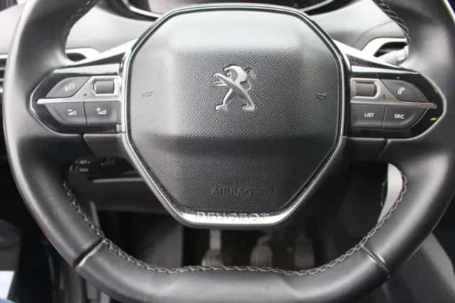 Peugeot 5008 (2019) thumbnail 14