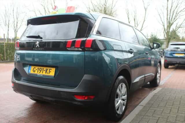 Peugeot 5008 (2019) thumbnail 5