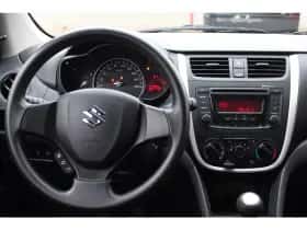 Suzuki Celerio (2018) thumbnail 7