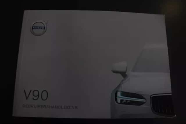 Volvo V90 (2018) thumbnail 16