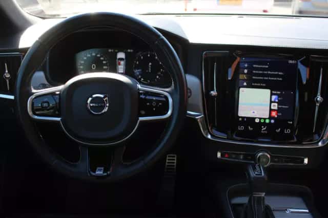 Volvo V90 (2018) thumbnail 7
