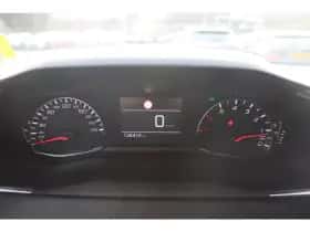 Peugeot 2008 (2021) thumbnail 11