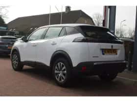 Peugeot 2008 (2021) thumbnail 3