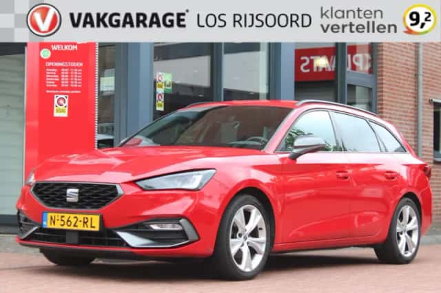 SEAT Leon (2021) thumbnail 1