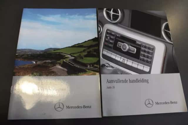Mercedes-Benz C-Klasse (2011) thumbnail 19
