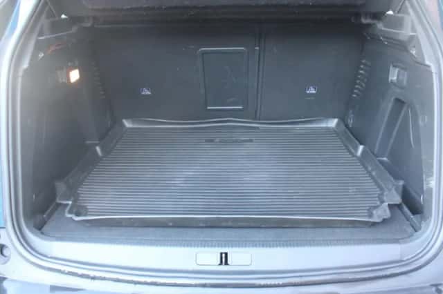 Peugeot 3008 (2021) thumbnail 15