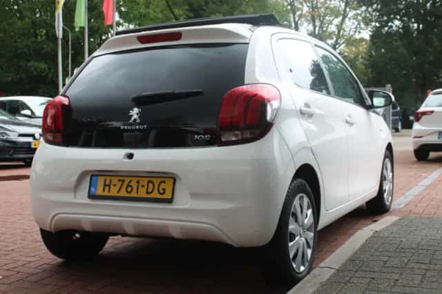 Peugeot 108 (2020) thumbnail 5