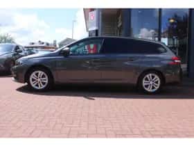 Peugeot 308 (2021) thumbnail 2
