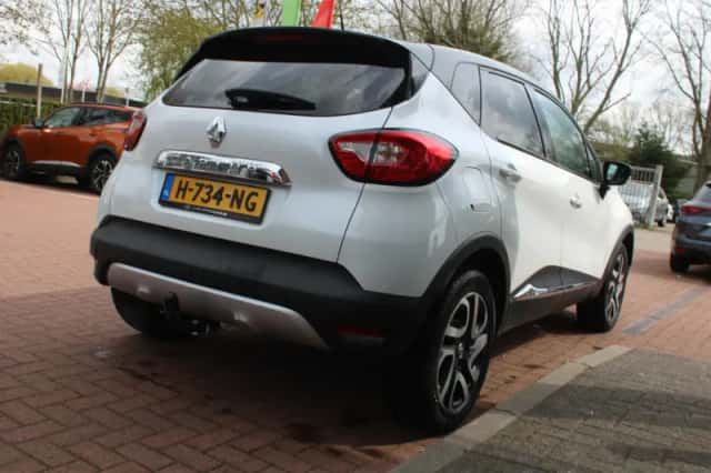 Renault Captur (2017) thumbnail 4
