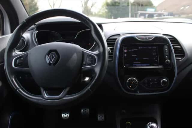 Renault Captur (2017) thumbnail 6