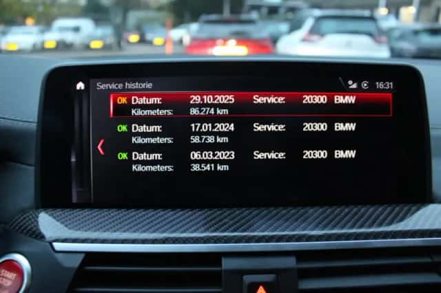 BMW X4 (2020) thumbnail 18