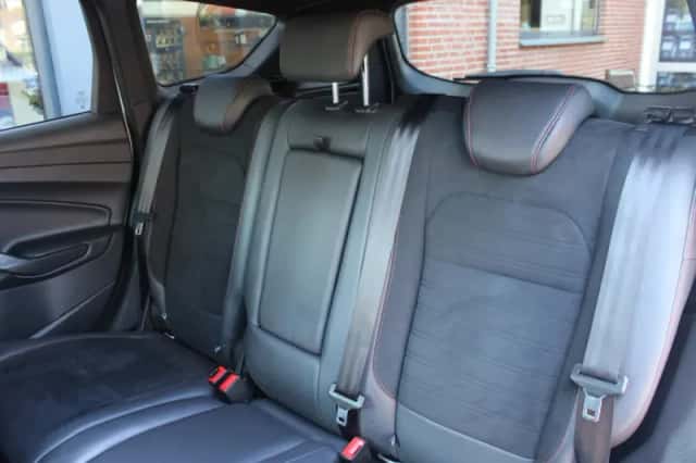 Ford Kuga (2018) thumbnail 15